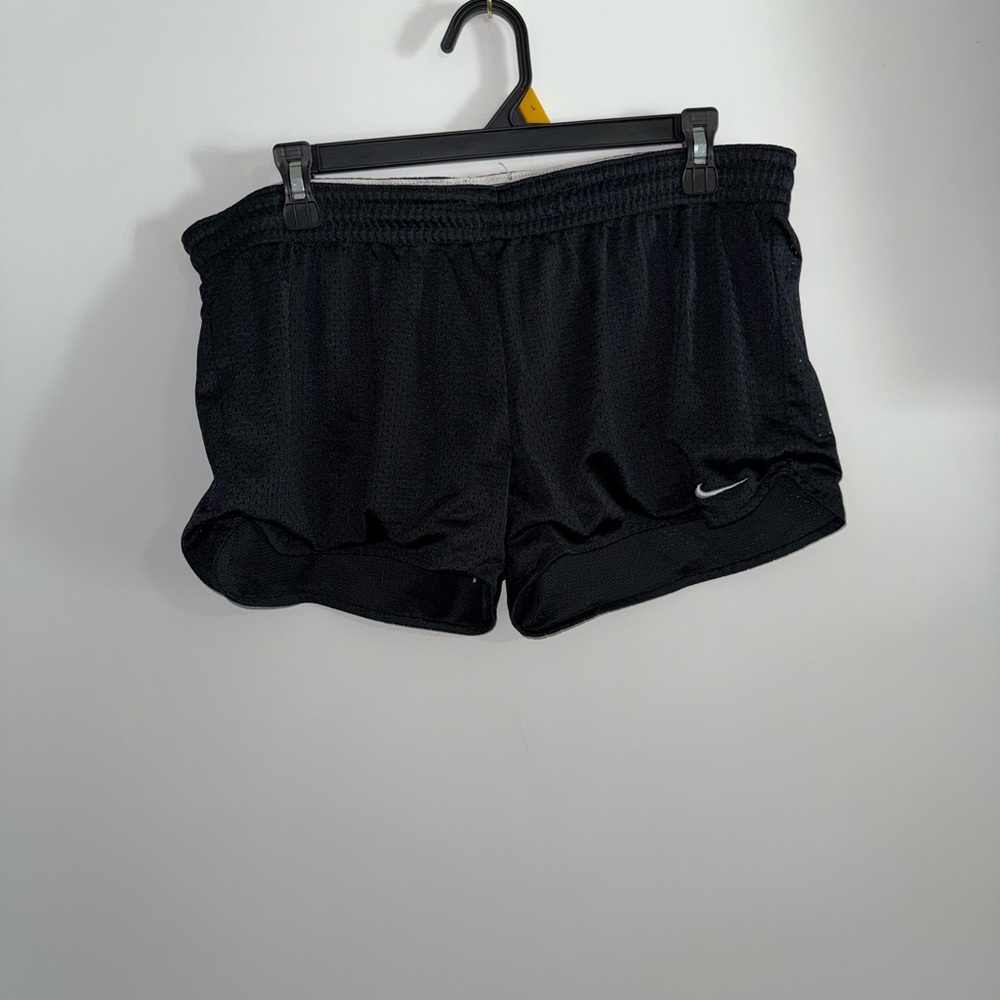 Nike Black Women's Athletic Shorts - Picture 2 of 3